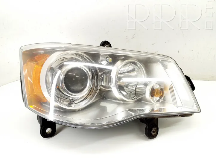 Chrysler Grand Voyager V Faro/fanale 5DV00900000