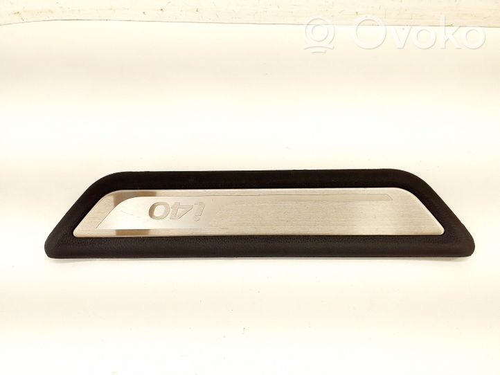 Hyundai i40 sill trim set (inner) 858833Z100