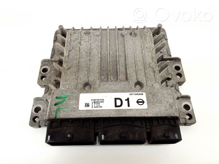 Nissan Qashqai Calculateur moteur ECU 237104EA0B