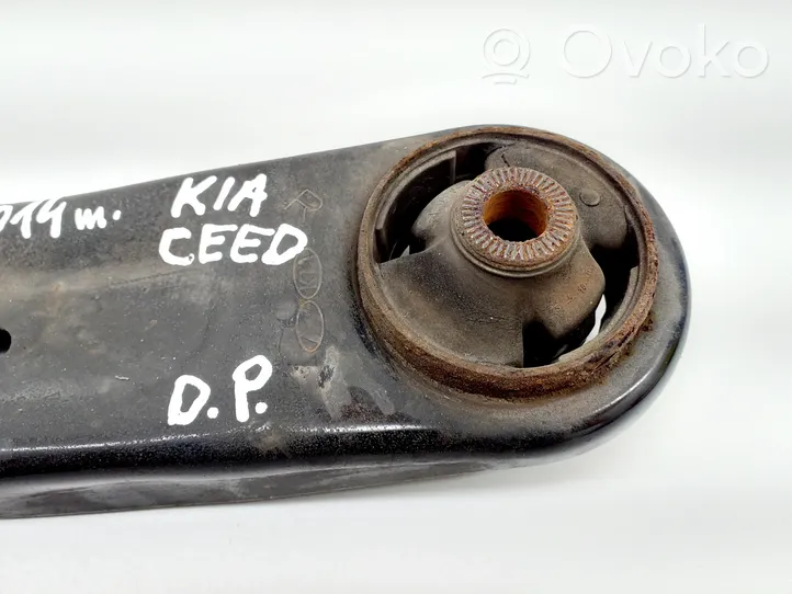 KIA Ceed Querlenker Achsschenkel vorne 