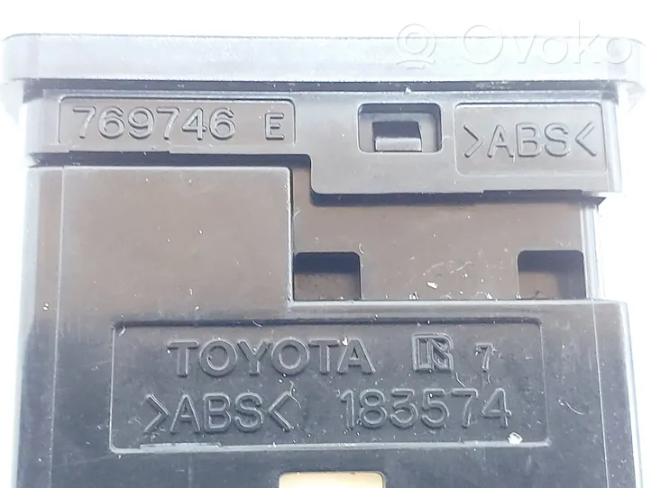 Toyota Yaris Veidrodėlių jungtukas 769746