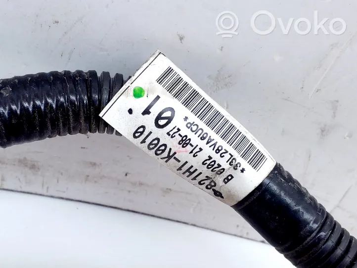 Toyota Yaris Cross Câble de batterie positif 821H1K0010