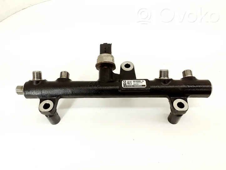 Ford Kuga II Kraftstoffverteiler Einspritzleiste Verteilerrohr 9681909680