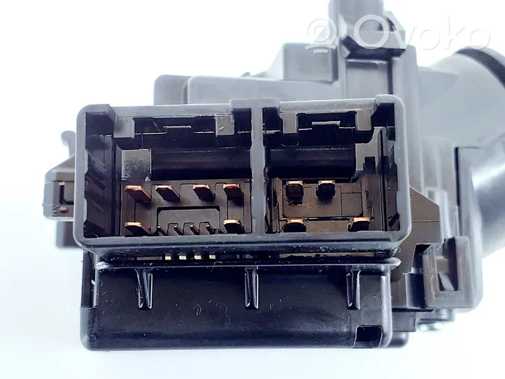 Toyota Auris E180 Wiper speed switch 17F857