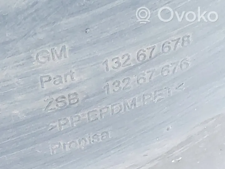Opel Meriva B Revestimientos de la aleta antisalpicaduras delanteros 13267678
