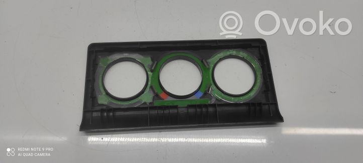 Volkswagen Polo III 6N 6N2 6NF Console centrale, commande chauffage/clim 6K0819075