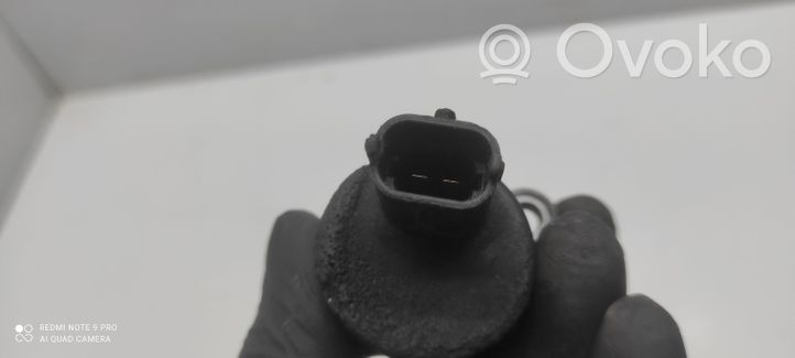 Audi 80 90 B3 Fuel pressure sensor 