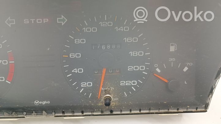 Peugeot 405 Compteur de vitesse tableau de bord L4BG14279
