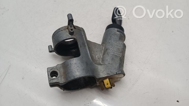 Audi 80 90 B2 Virtalukko 171905851