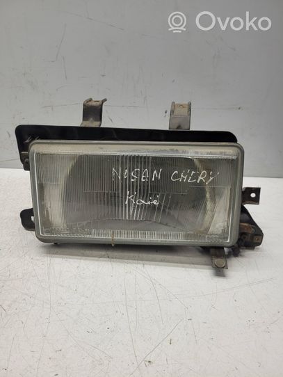 Nissan Cherry N12 Lampa przednia 