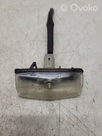 Toyota Prius (XW20) Lampa oświetlenia tylnej tablicy rejestracyjnej A045053