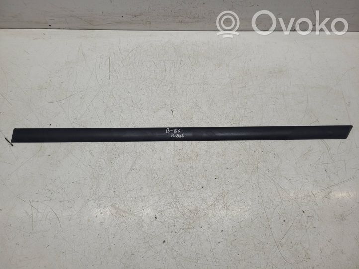 Audi 80 90 B3 Rivestimento portiera posteriore (modanatura) 