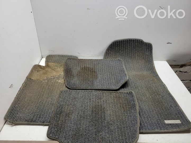 Mercedes-Benz 190 W201 Set di tappetini per auto 