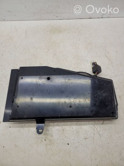 Nissan Primera Subwoofer-bassokaiutin 7606500217