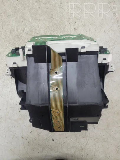 Toyota Yaris Tachimetro (quadro strumenti) 8380052120