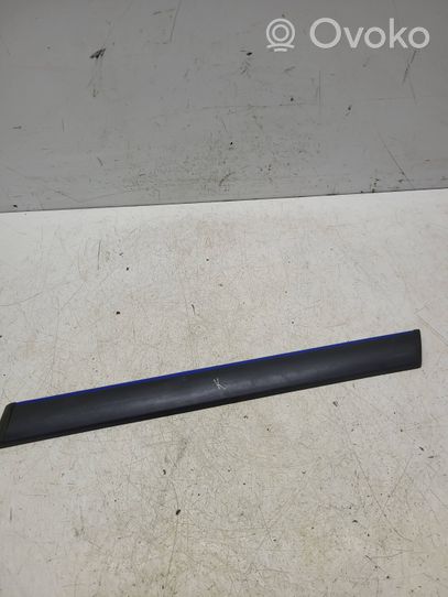 Renault 19 Rear fender molding trim 