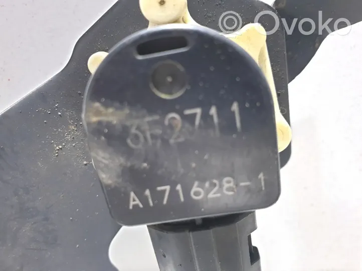 Toyota RAV 4 (XA40) Lukturu augstuma regulēšanas motorīts 3F2711A1716281