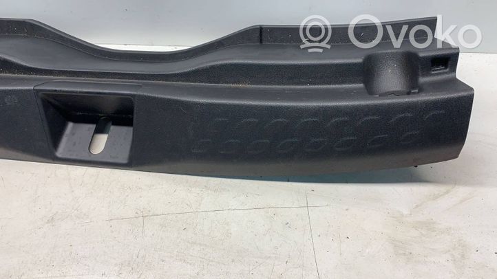 Toyota C-HR Rivestimento serratura portellone posteriore/bagagliaio 64716F4010