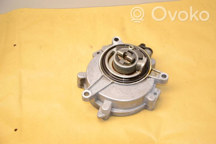 Audi Q8 Vacuum pump 06M145100L