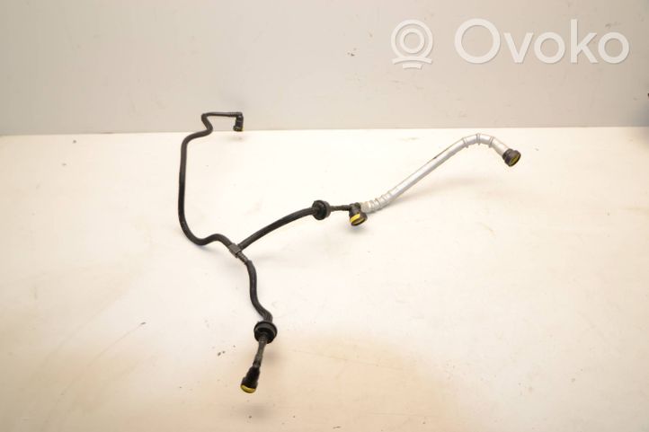 Nissan Qashqai Tuyau sous vide 0199300Q0D