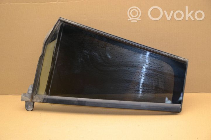 Volkswagen Golf VII Ventanilla de ventilación de la puerta trasera 5G9845214B