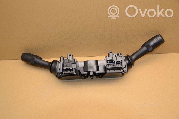 Toyota RAV 4 (XA40) Leva indicatori 8414033250