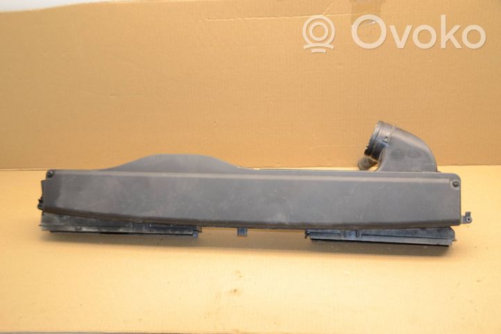 Skoda Octavia Mk4 Ilmanoton kanavan osa 5Q0129621B