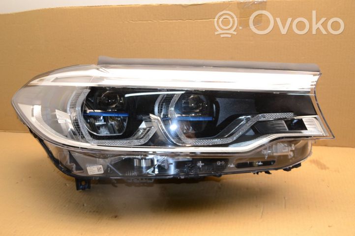 BMW M5 F90 Headlight/headlamp 9879480