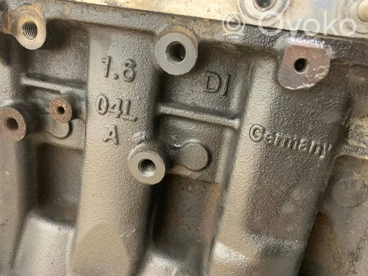 Volkswagen Golf VII Engine 04L100090