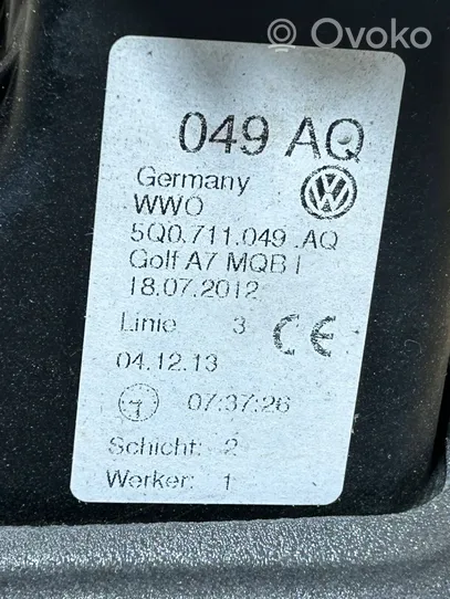 Volkswagen Golf VII Pavarų perjungimo svirtis 5Q0711049AQ