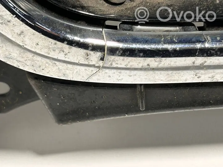 Audi Q5 SQ5 Griglia superiore del radiatore paraurti anteriore 8R0853651