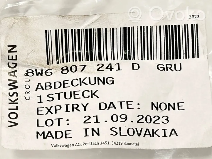 Audi A5 Priekinis tempimo kilpos dangtelis 8W6807241D