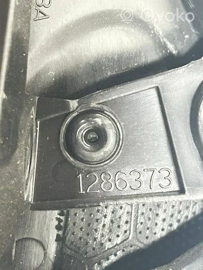 Volvo S60 Głośnik drzwi przednich 30781068