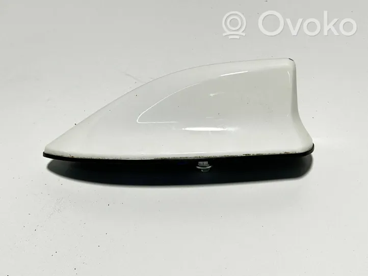 Toyota C-HR Radion antenni 17569