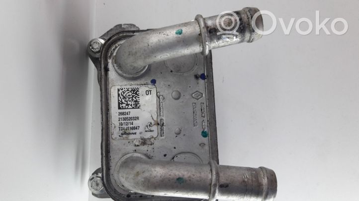 Renault Captur Radiatore dell’olio del motore 213052032R