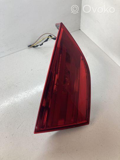 BMW X1 E84 Lampy tylnej klapy bagażnika 6321299247904