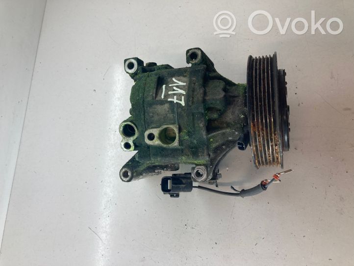 Toyota Corolla E120 E130 Ilmastointilaitteen kompressorin pumppu (A/C) 4472607961