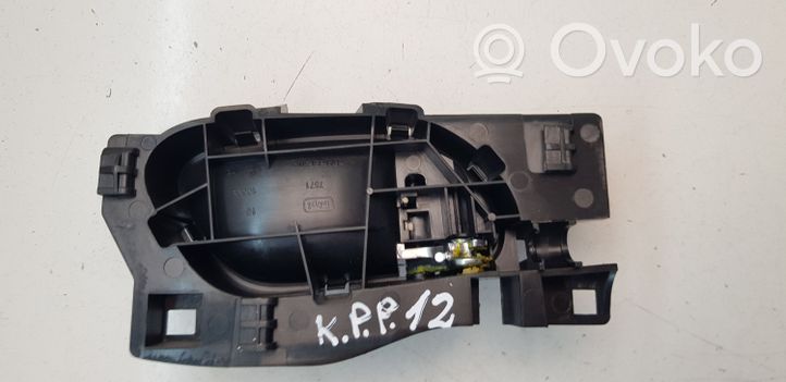 Citroen C4 II Picasso Poignée inférieure de porte avant 9660525480