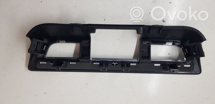 Citroen C4 II Picasso Kita panelės detalė 98024098ZD