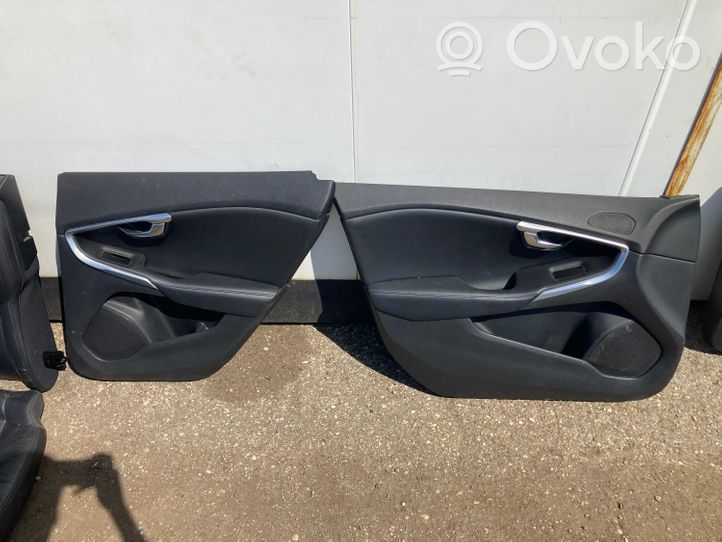 Volvo V40 Set interni 