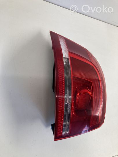 Volkswagen PASSAT B7 Lampa tylna 3F945095E