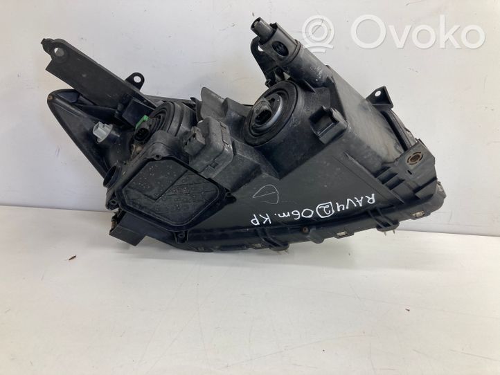 Toyota RAV 4 (XA30) Lampa przednia 9336860