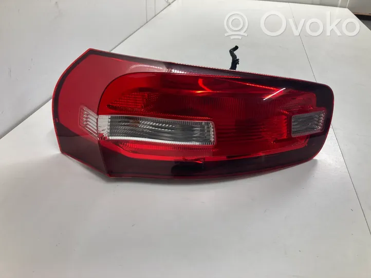 Citroen C4 II Picasso Lampa tylna 