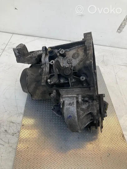 Citroen C4 II Picasso Boîte de vitesses manuelle à 5 vitesses 9680886610