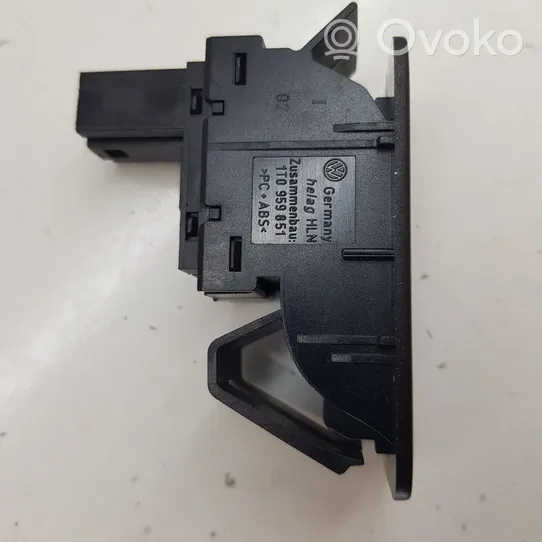 Volkswagen Touran II Electric window control switch 1T0959851