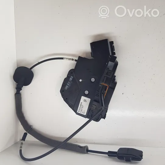 Renault Captur Front door lock 805004683R