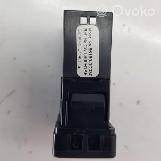 Toyota Avensis T270 USB-pistokeliitin 861900D030