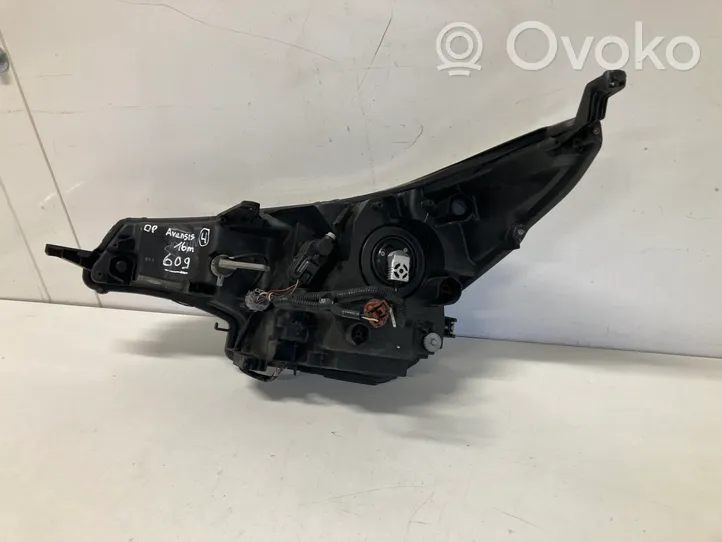 Toyota Avensis T270 Phare frontale E111756436