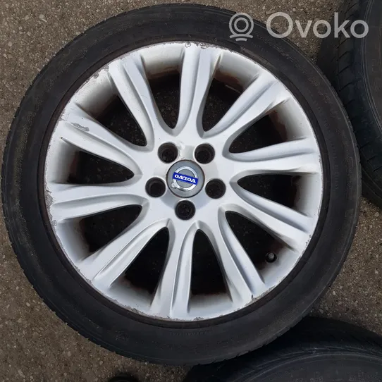 Volvo V40 Cerchione in lega R17 J17KA