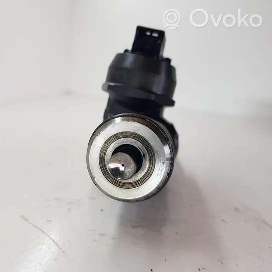 Volkswagen Polo IV 9N3 Injecteur de carburant 038130073BN